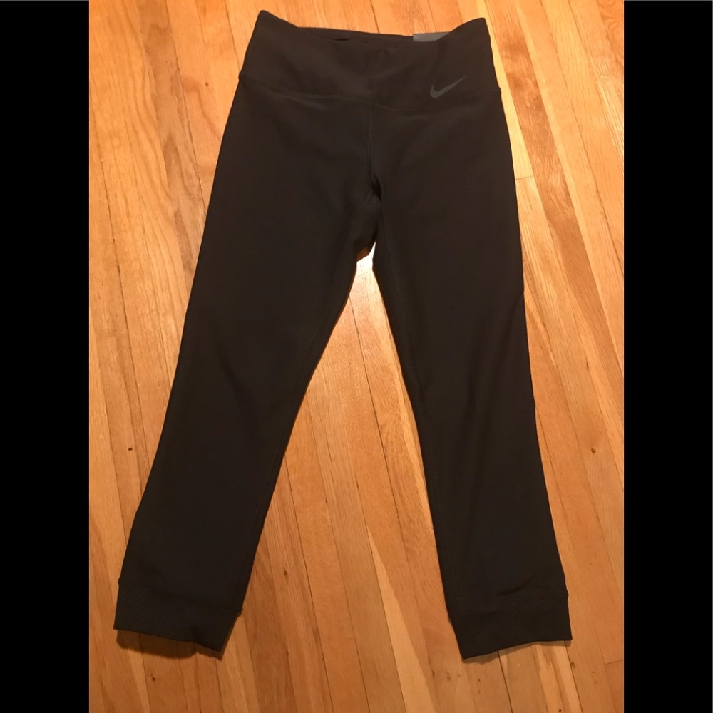 NIKE DRI - FIT POWER LEGEND TRAINING CROPS